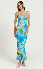 Shelia Midi Dress - Floral Printed Sweetheart Midi Dress in Blue Floral