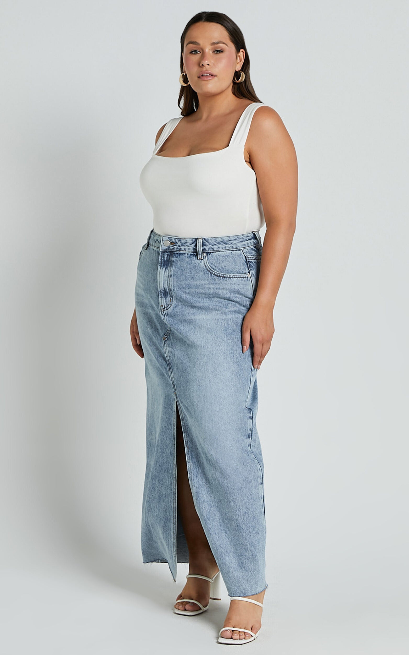 Kira Midi Skirt - Front Split Denim Skirt in Light Blue Wash