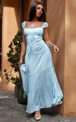 Nabby Midi Dress - Sweetheart Ruched Bust Short Sleeve Dress in Blue