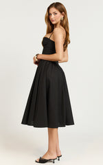 April Midi Dress - Sweetheart Wide Pleated Dress in Black
