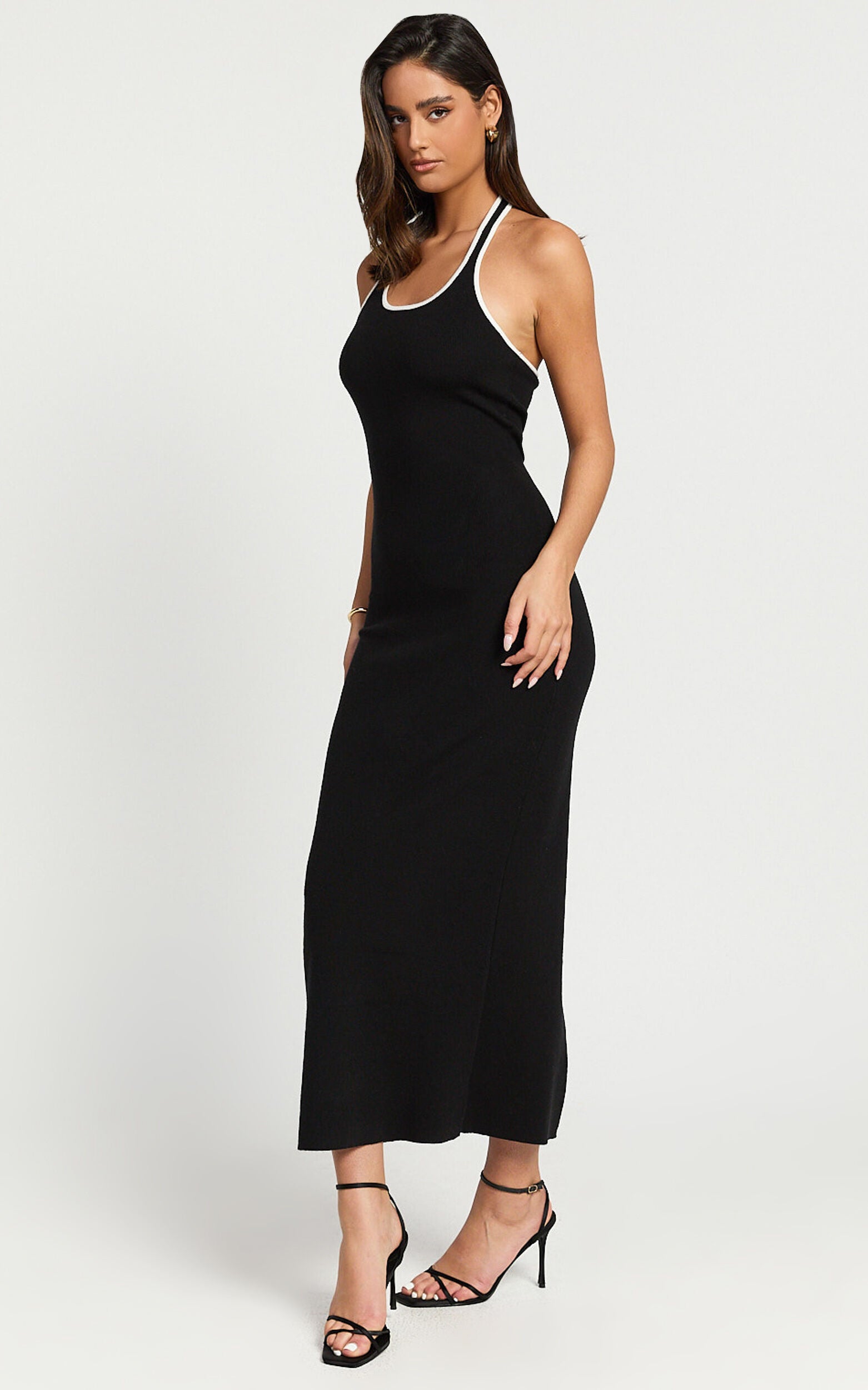 Vinny Midi Dress - Scoop Neck Bodycon Dress in Black