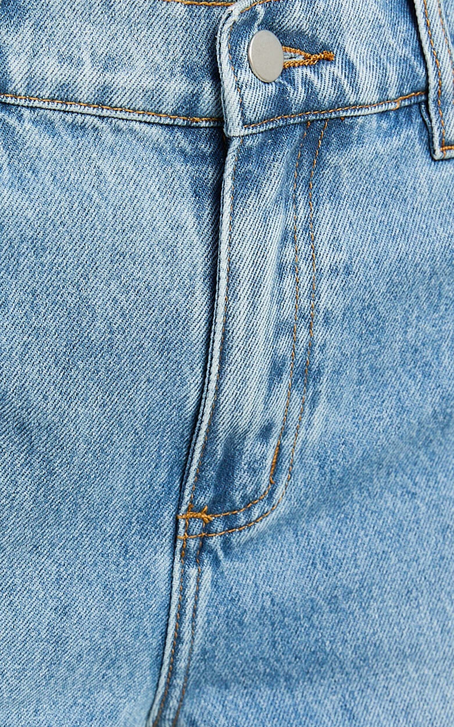 Barker Jeans - Low Rise Recycled Denim Straight Leg Jeans in Mid Blue Wash