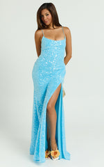 Priya Maxi Dress - Scoop Neck Open Back Dress in Blue