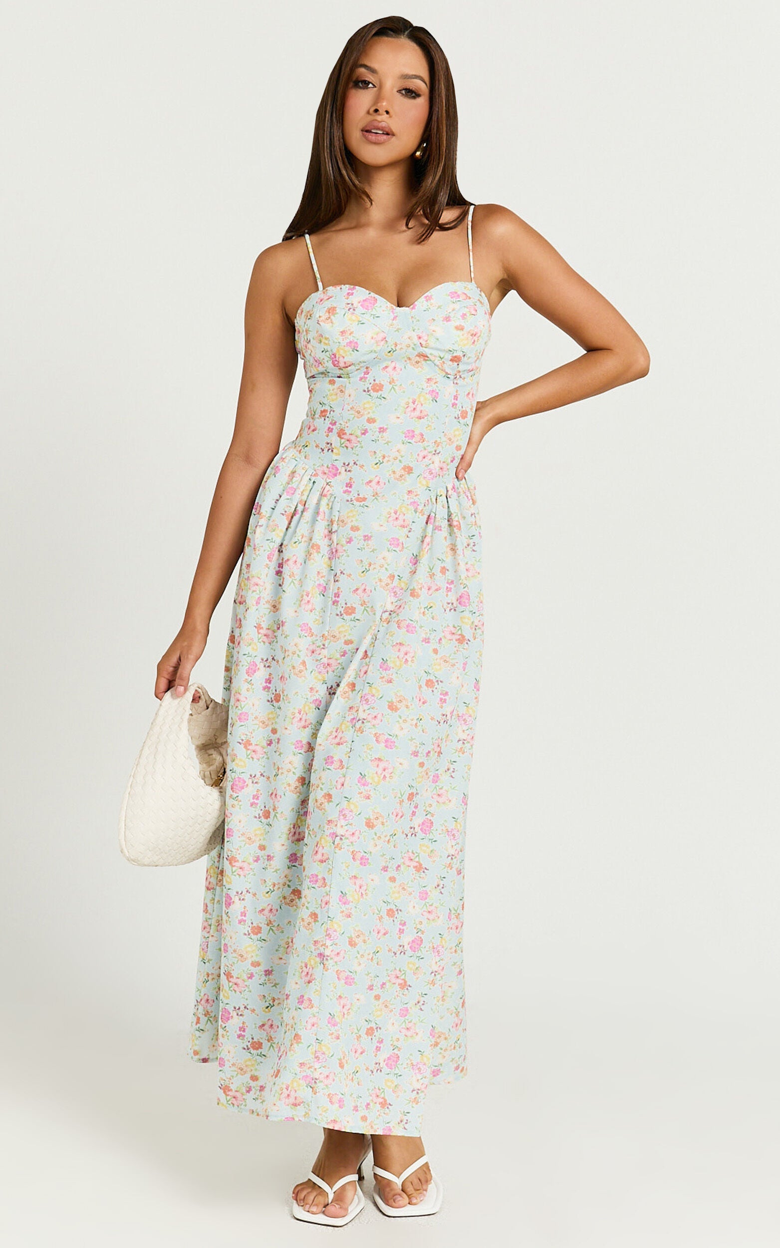 Jessica Midi Dress - Sweetheart Neck  Fit & Flare Midi Dress in Vintage Floral