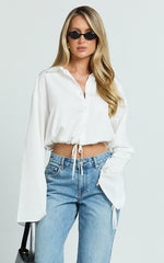 Wanda Shirt - Button Up Shirt in White