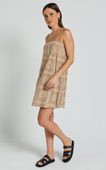 Elia Mini Linen Dress - Straight Neck Sleeveless Slip Dress in Tan/White