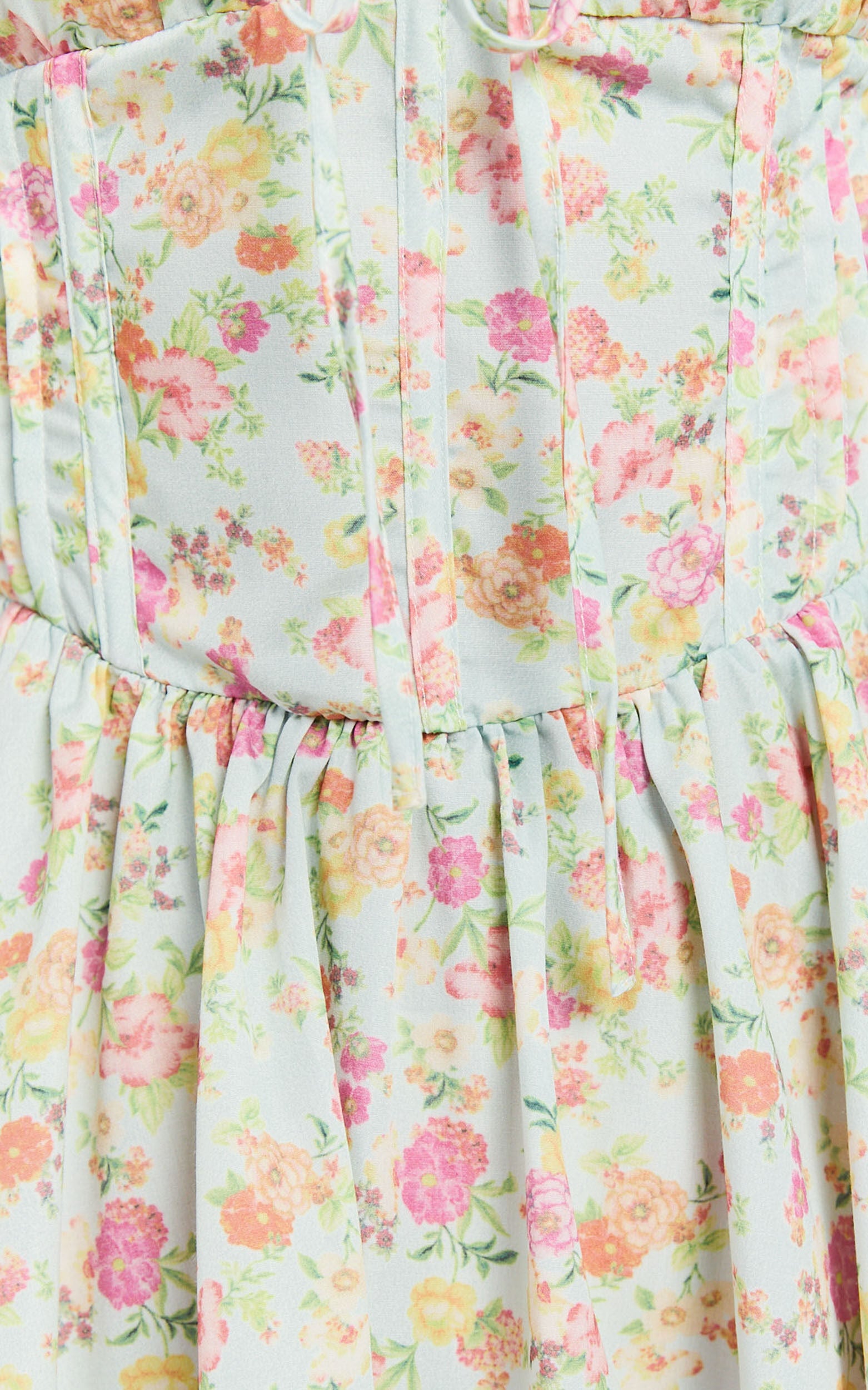 Russel Mini Dress - Fit & Flare Mini Dress with Ruched Bust in Vintage Floral